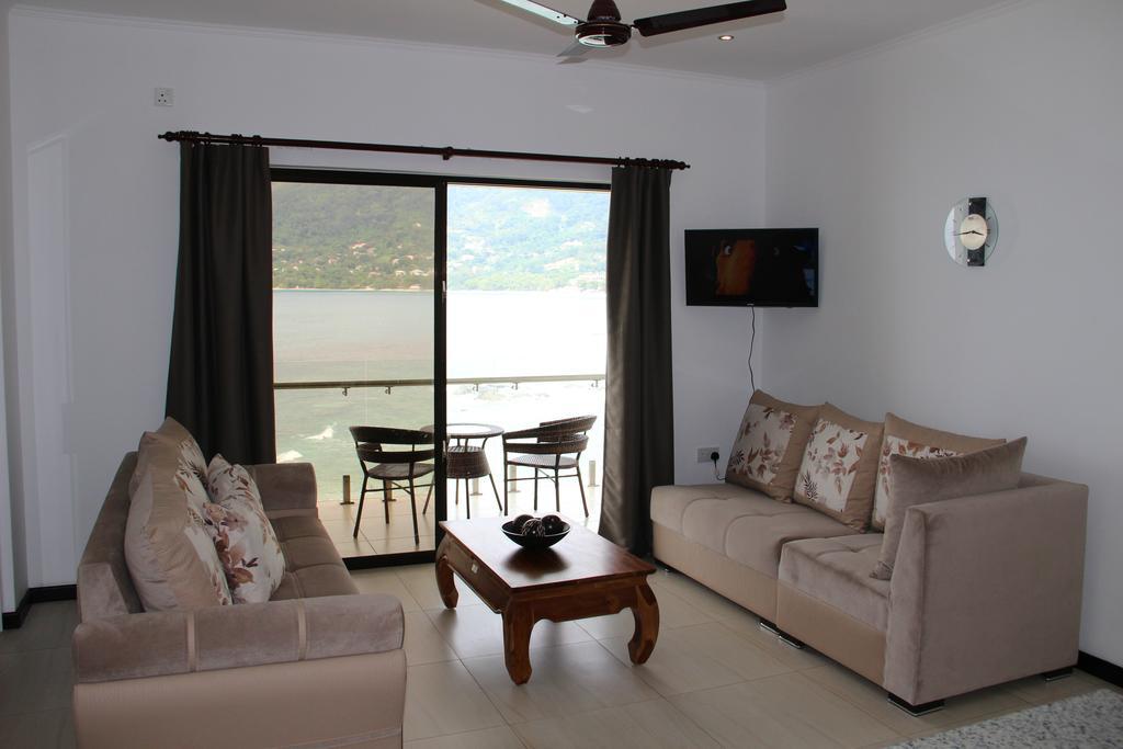 Surfers Cove Apartments Bel Ombre Ngoại thất bức ảnh