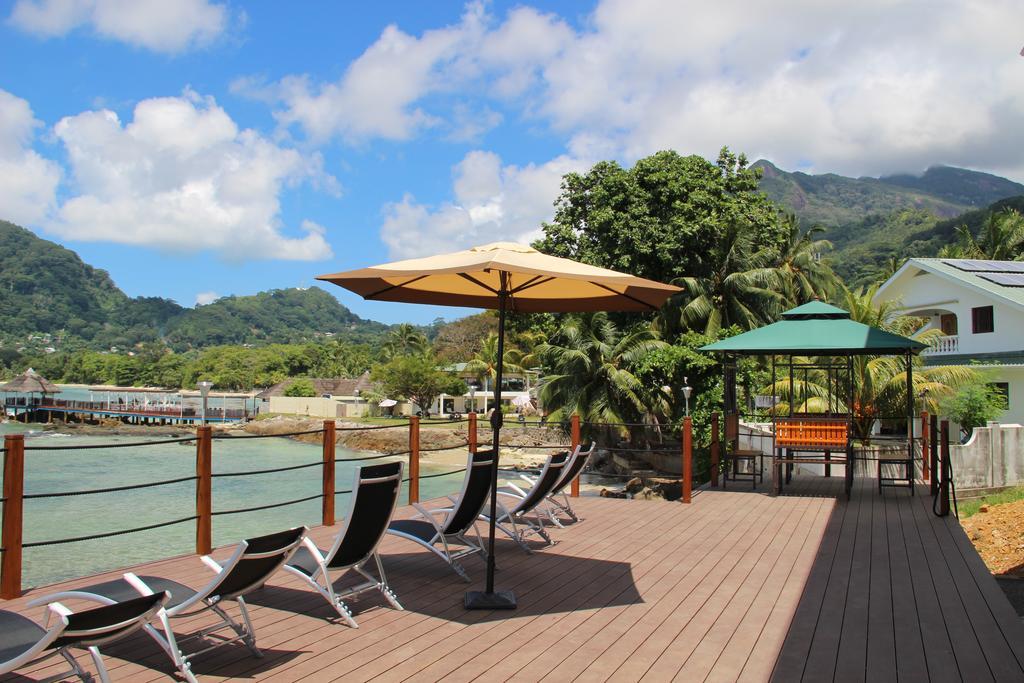 Surfers Cove Apartments Bel Ombre Ngoại thất bức ảnh